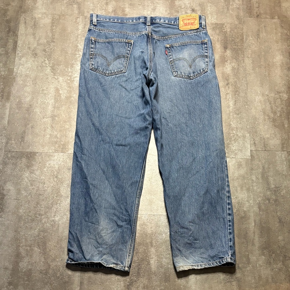 Vintage Levi’s Relaxed Fit Jeans Men’s 36x30 Faded